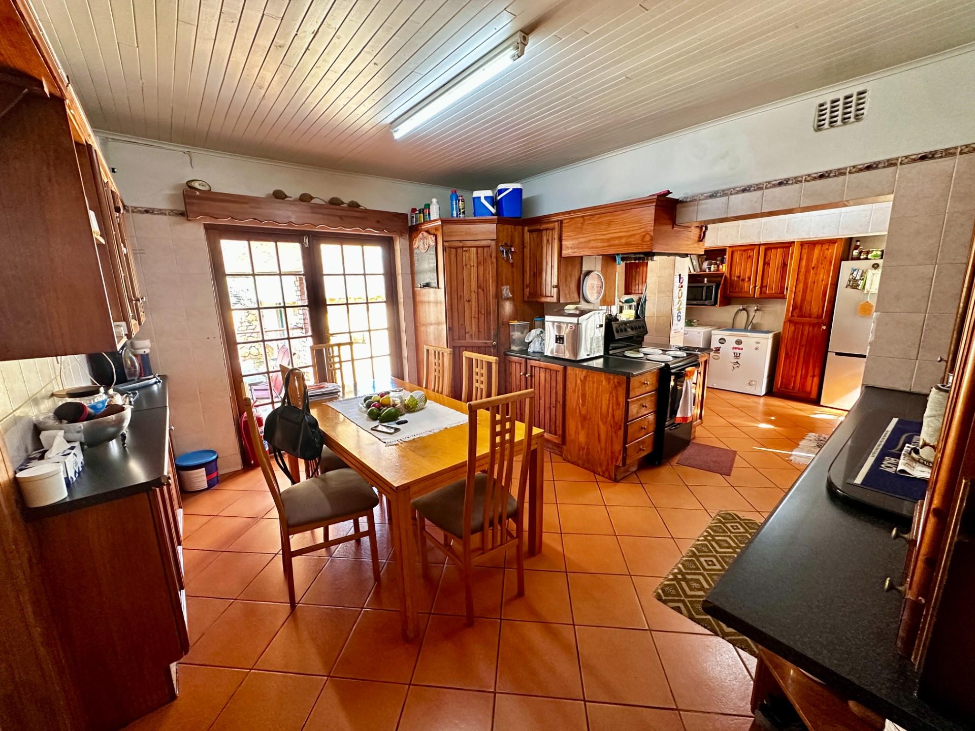 House For Sale in La Montagne, Pretoria