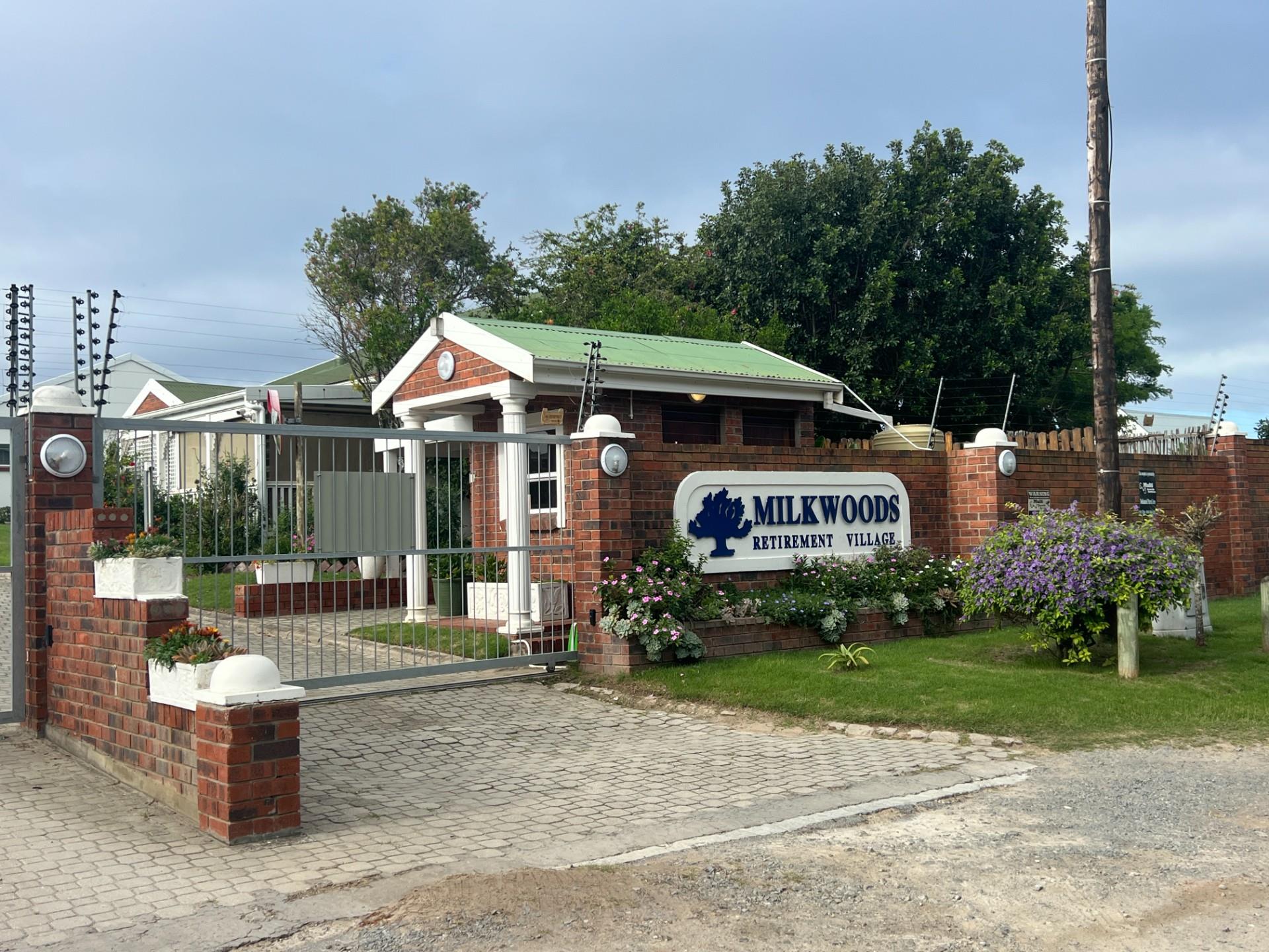 Vacant Plot In A Delightful Retirement Complex