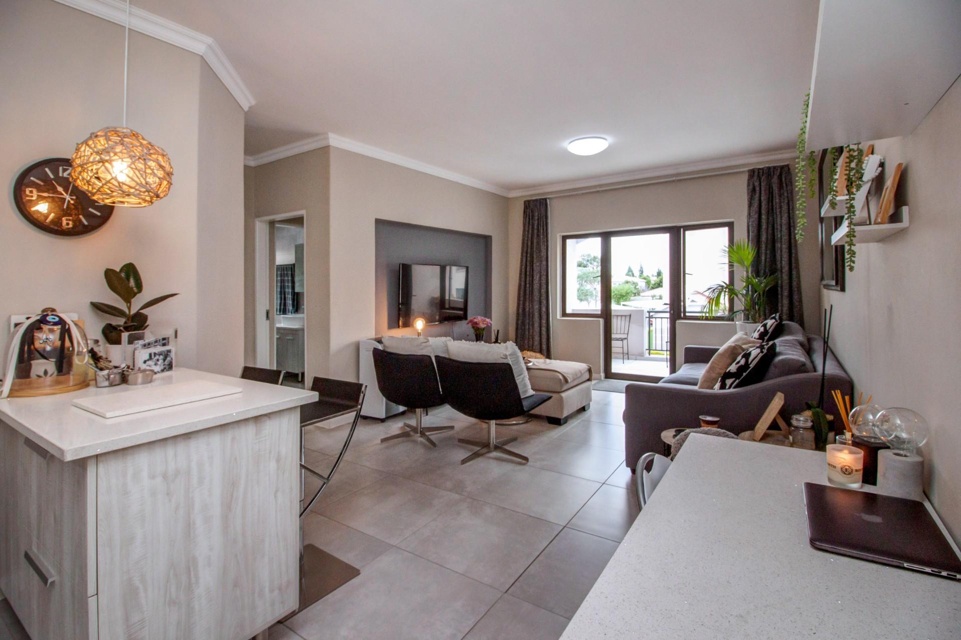 Priced to Sell 2-Bed 2-Bath Apartment