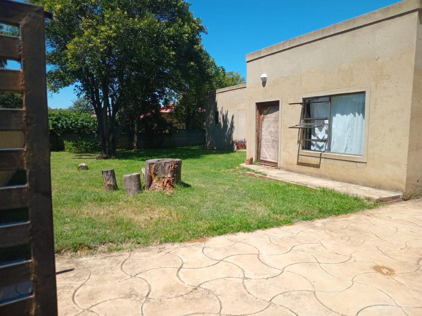 House For Sale in VENTERPOST Westonaria
