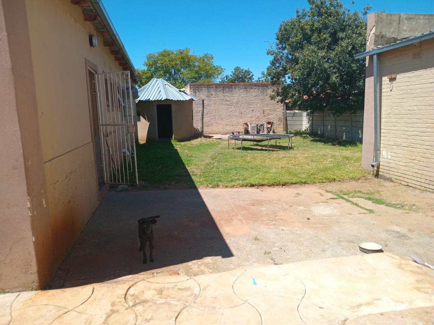House For Sale in VENTERPOST Westonaria