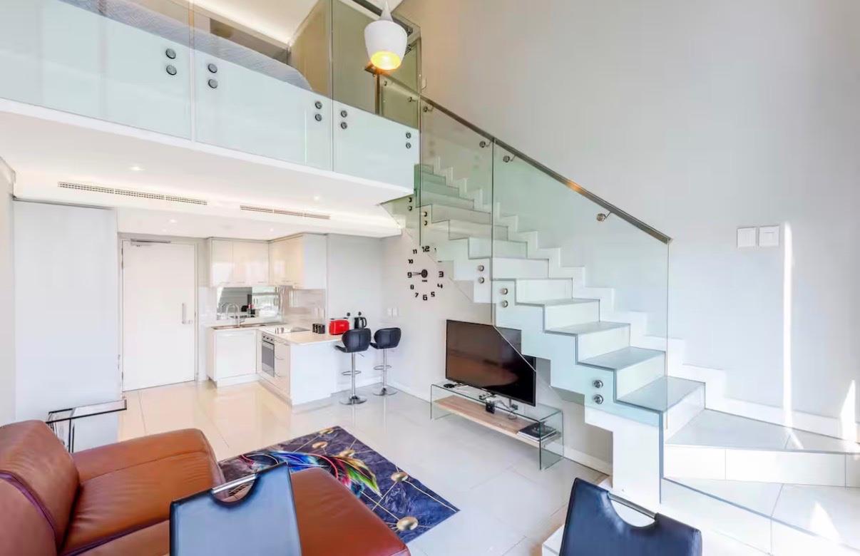 Stunning Luxury Airbnb-Friendly Studio Apartment for Sale in Rosebank with Spectacular Views