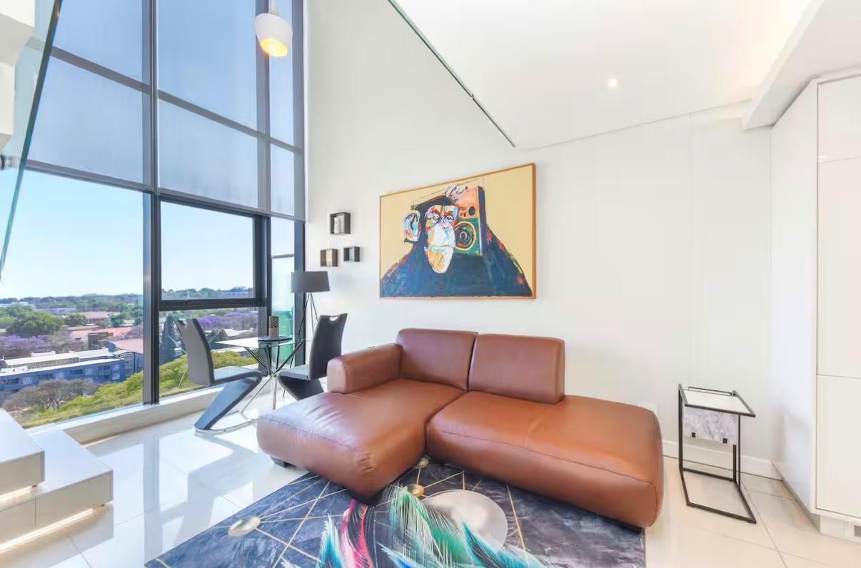 Stunning Luxury Airbnb-Friendly Studio Apartment for Sale in Rosebank with Spectacular Views