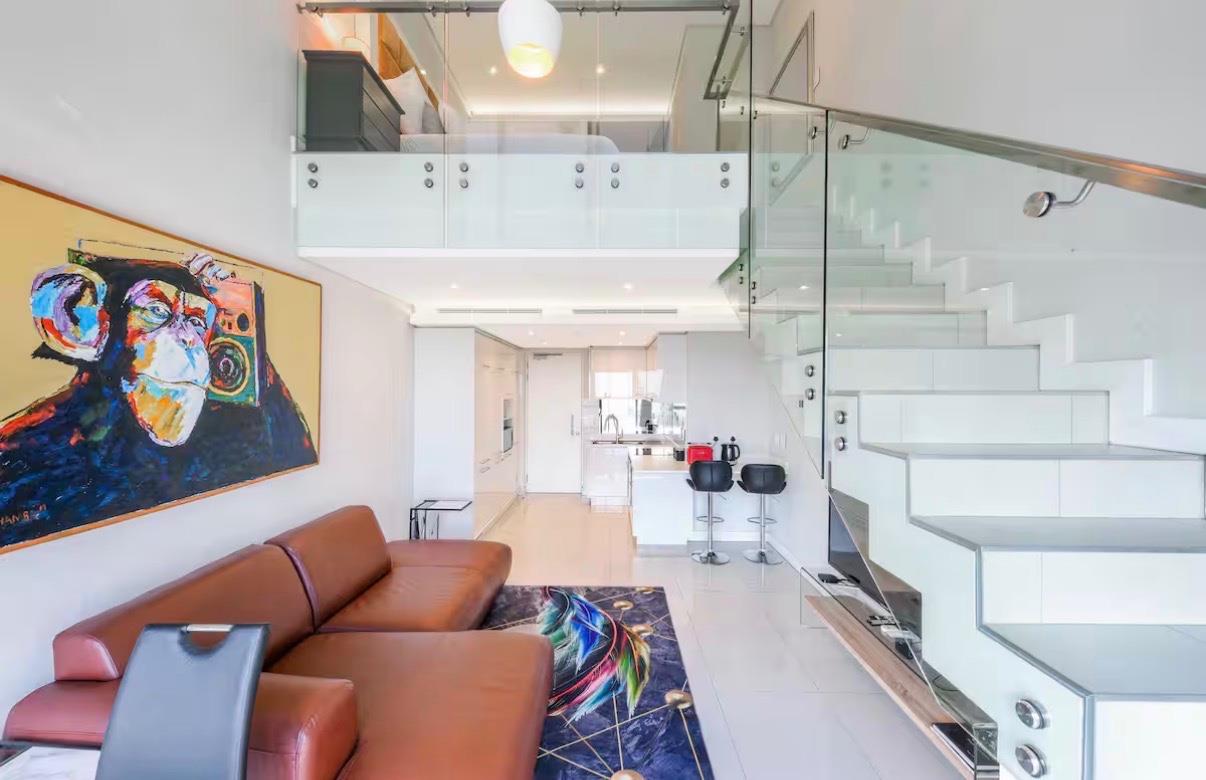 Stunning Luxury Airbnb-Friendly Studio Apartment for Sale in Rosebank with Spectacular Views