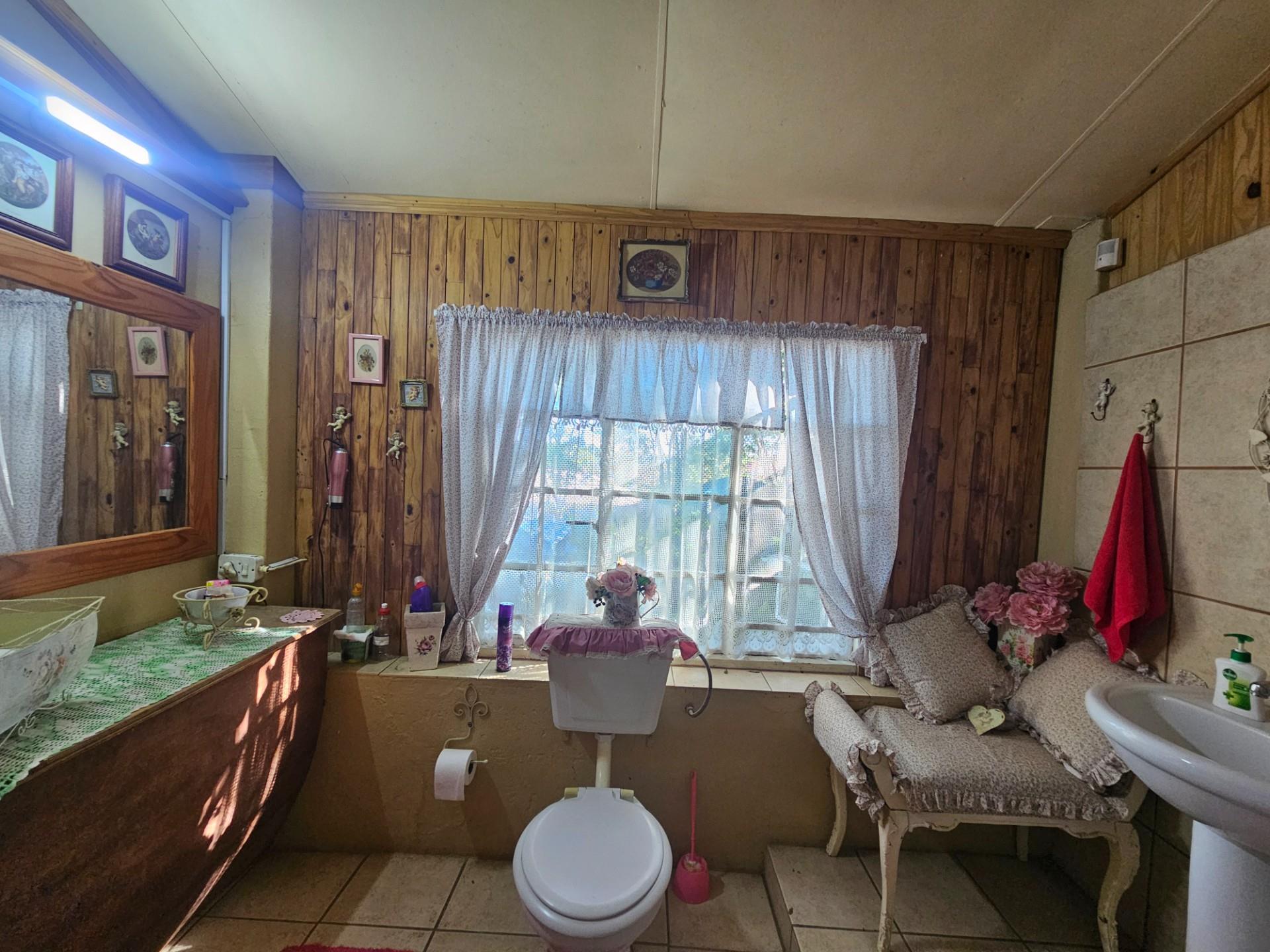 House For Sale in Barberton