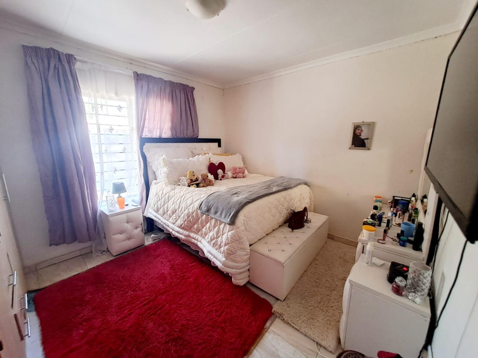 House For Sale in Noordwyk, Midrand
