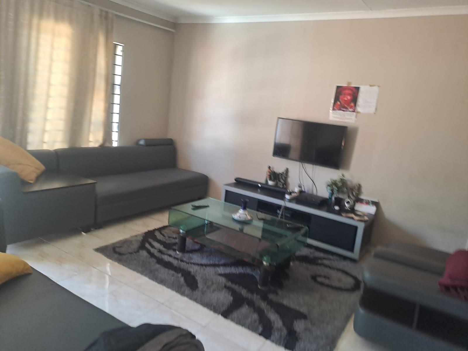 House For Sale in Noordwyk, Midrand