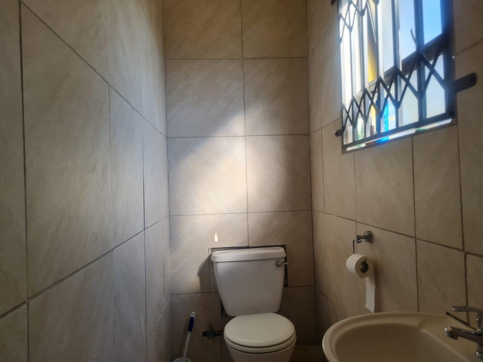 Cottage To Rent in Klippoortjie, Germiston