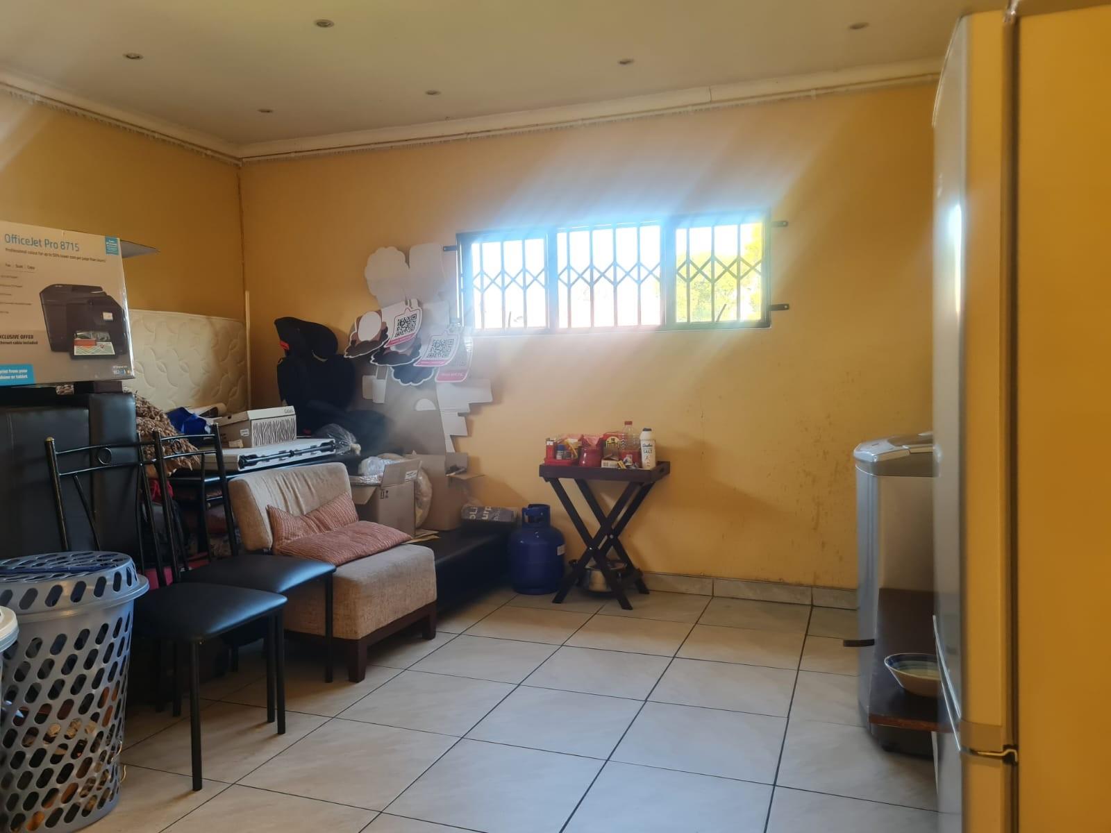Cottage To Rent in Klippoortjie, Germiston