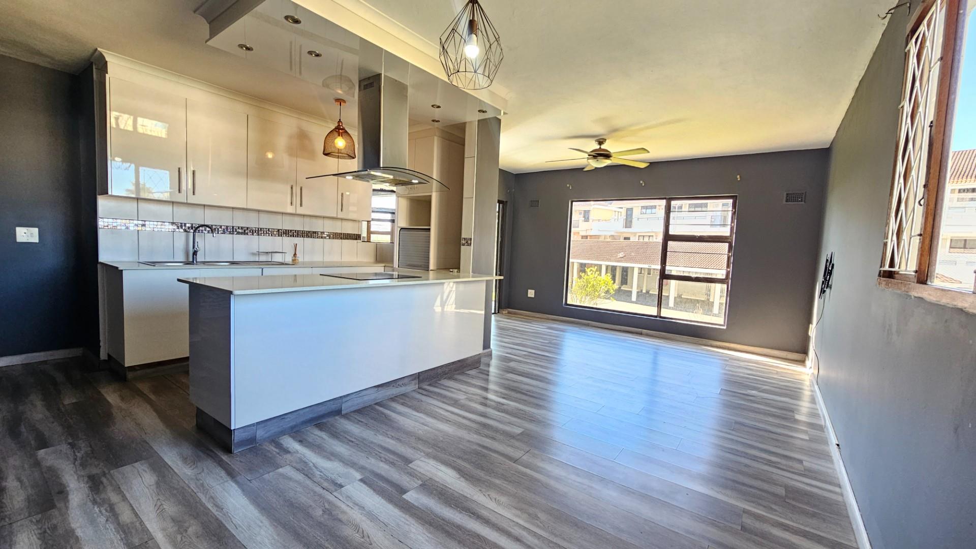 Stylish Coastal Apartment with Beach Access in Shelly Beach