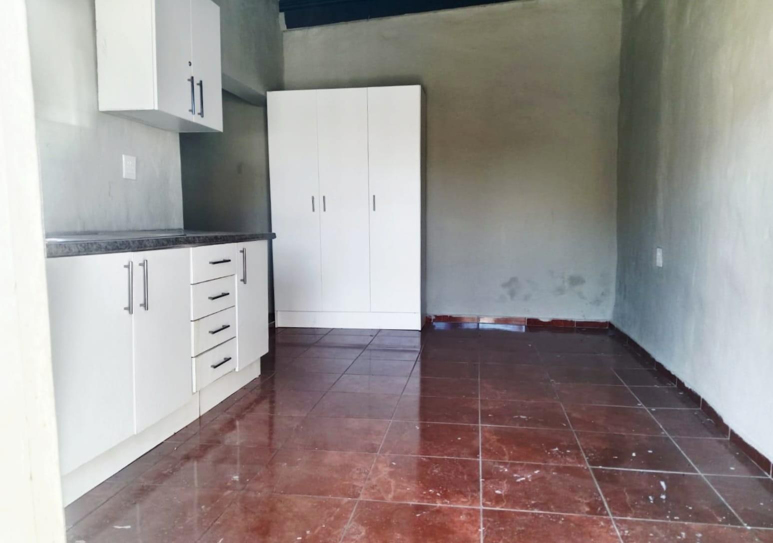 One Bedroom Apartment To Rent - Bo-Dorp, Rustenburg Immediately Available