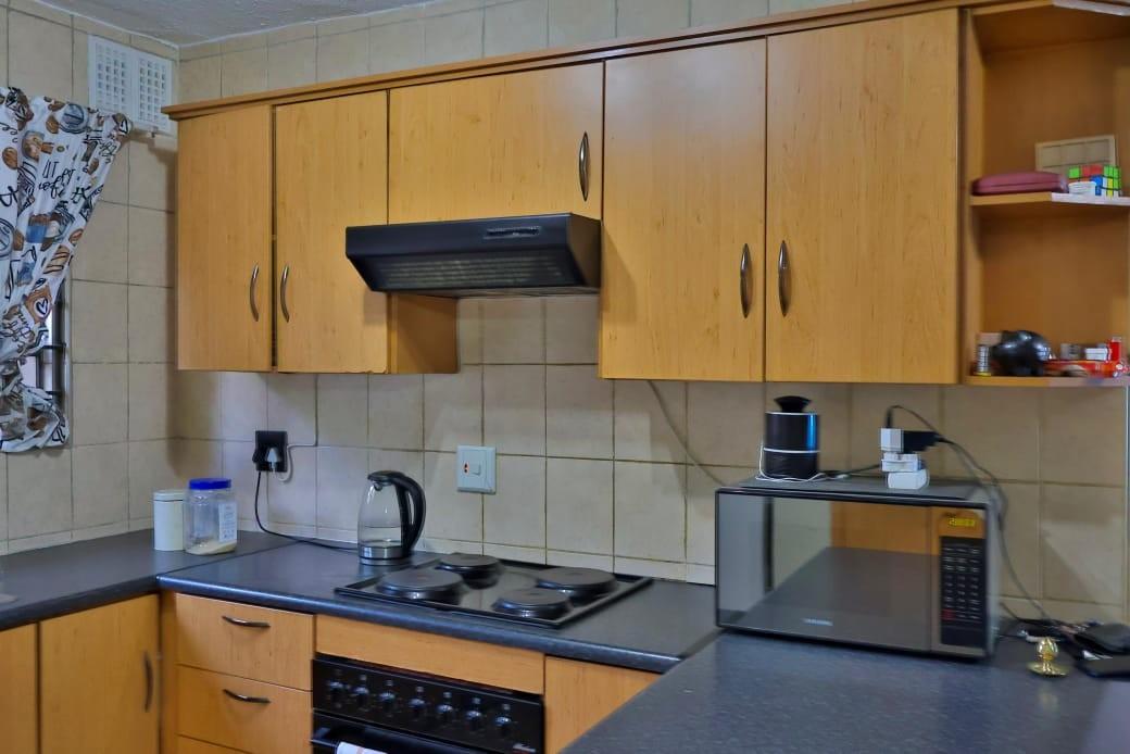 Apartment For Sale in Bedfordview