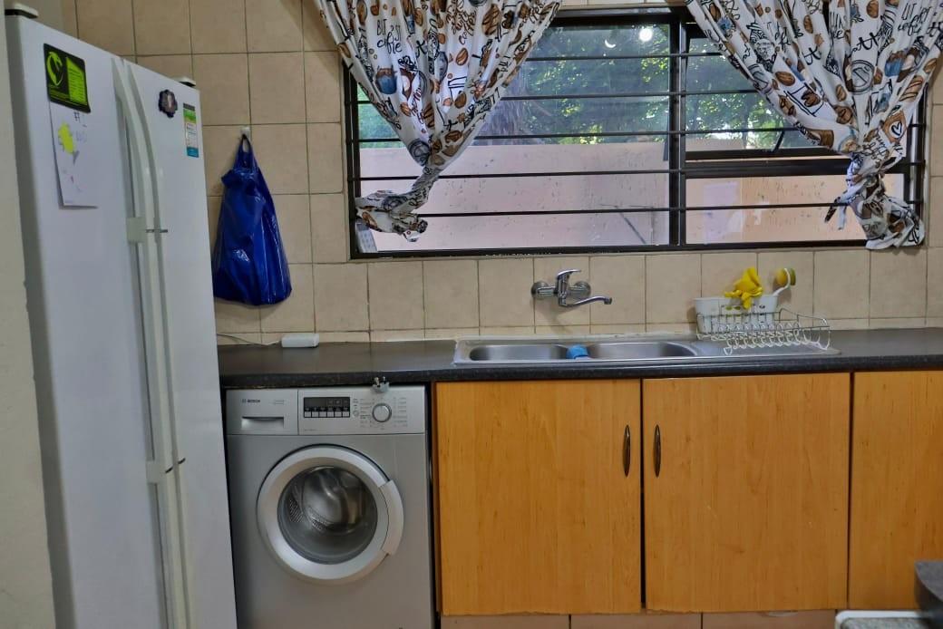 Apartment For Sale in Bedfordview