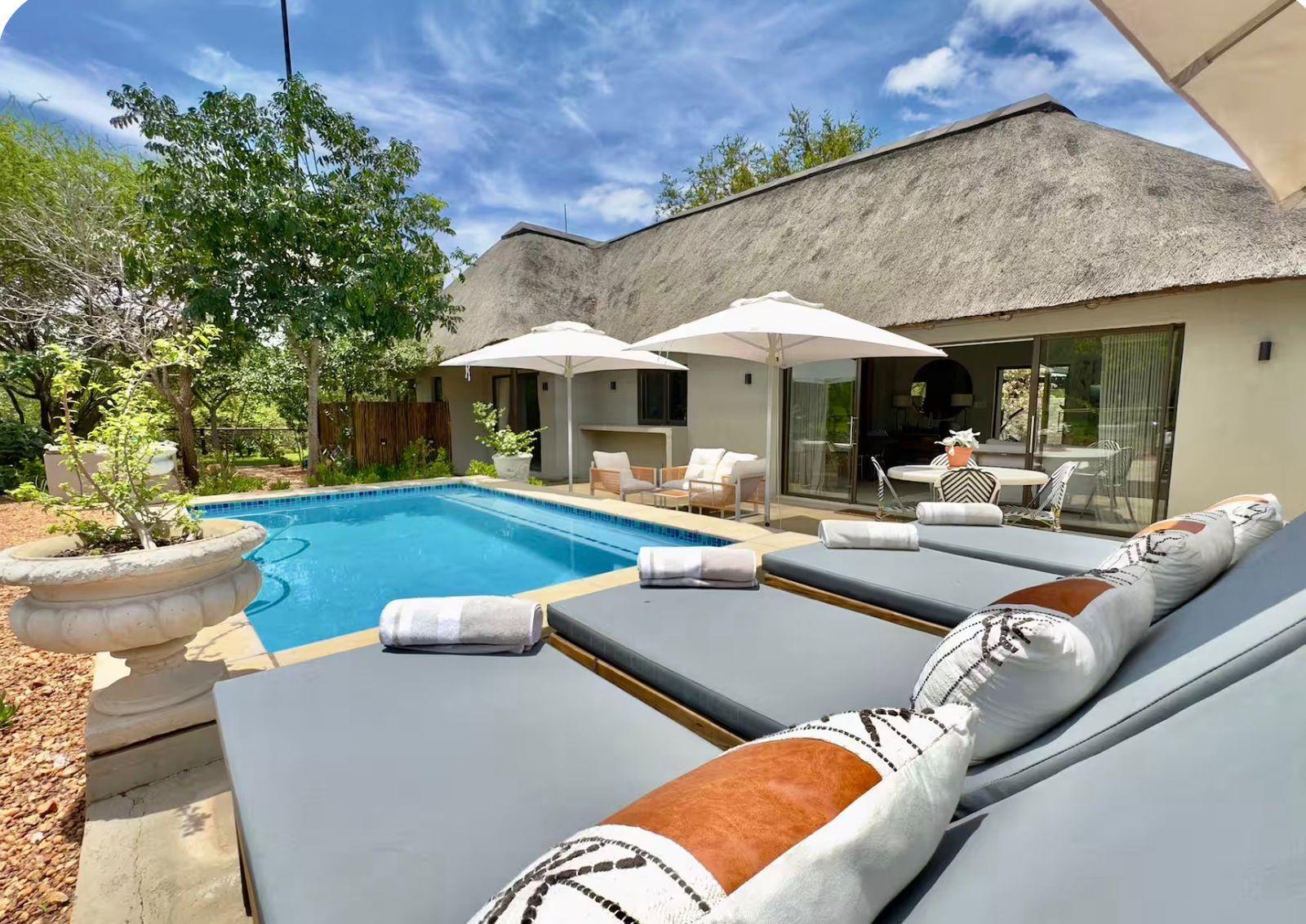 Luxury Home for Sale in the Hoedspruit Wildlife - Pool - Boma - Bushlife