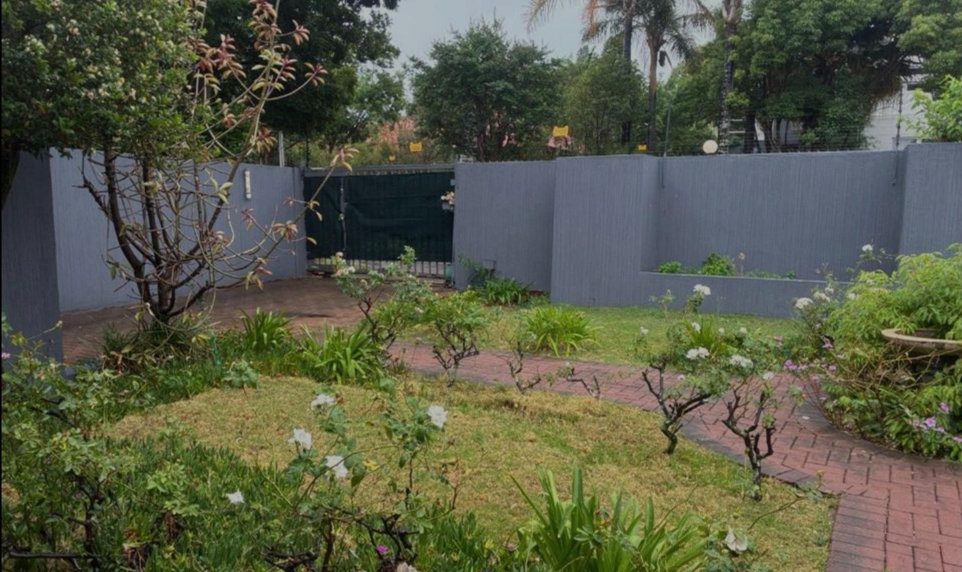 Huge House for sale in Eastwood, Pretoria