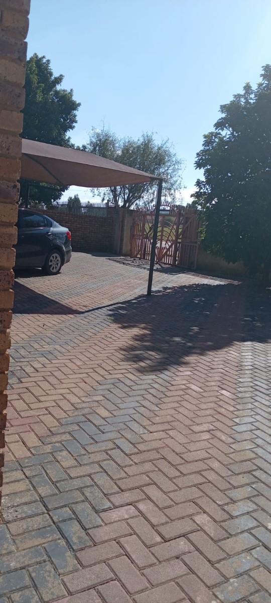 House For Sale in Danville, Pretoria
