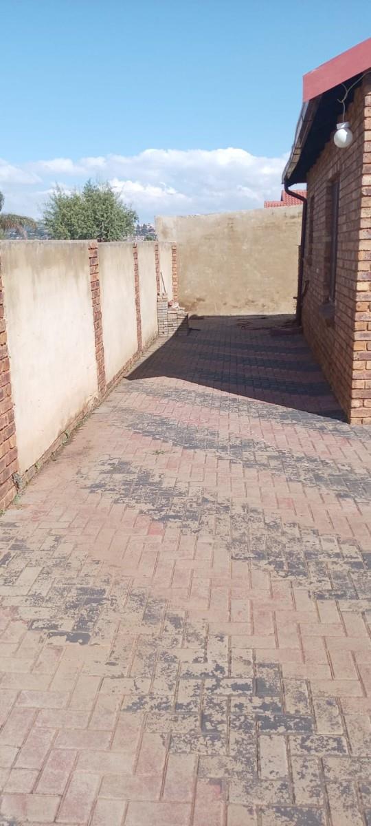 House For Sale in Danville, Pretoria