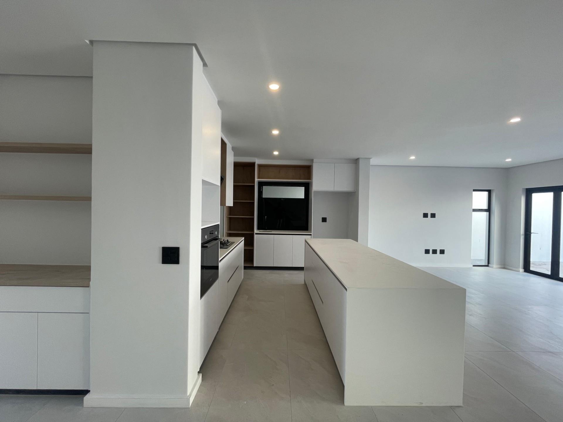 Modern 4-bedroom luxury home in Sandown, Blouberg with premium finishes and indoor-outdoor living