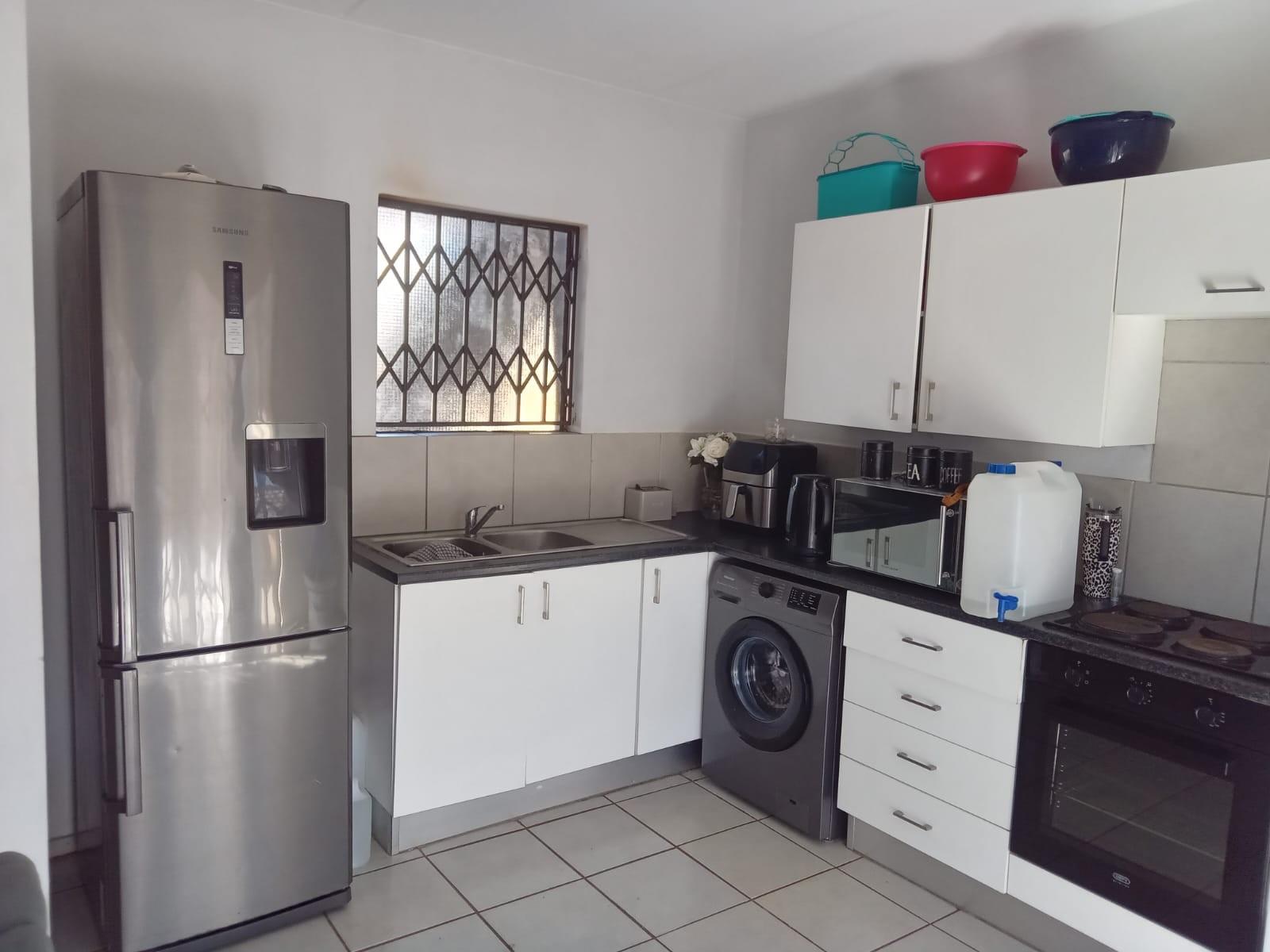 Modern townhouse for Sale in Villa Clari Estate, Prime Investment Opportunity in Pretoria North