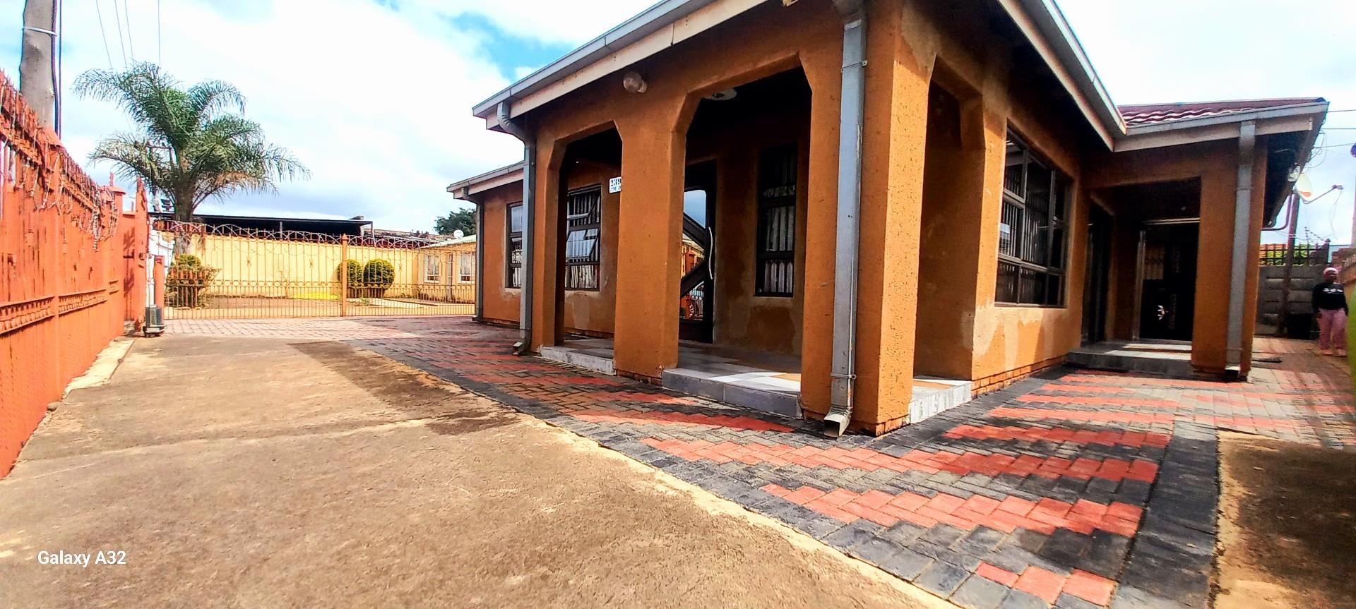 MORDEN FAMILY HOME FOR SALE IN GA-RANKUWA