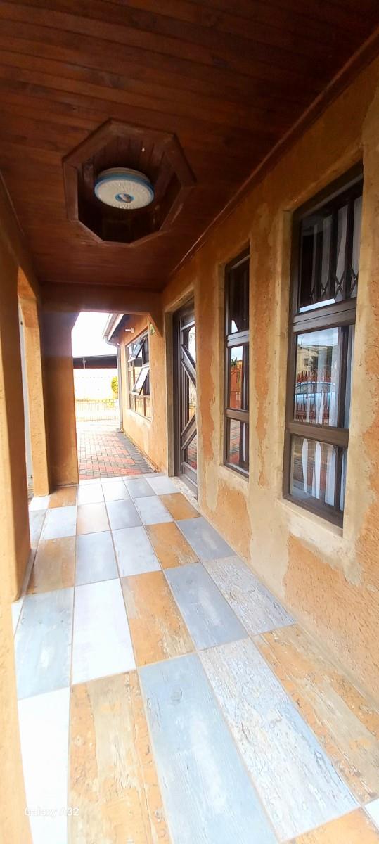MORDEN FAMILY HOME FOR SALE IN GA-RANKUWA