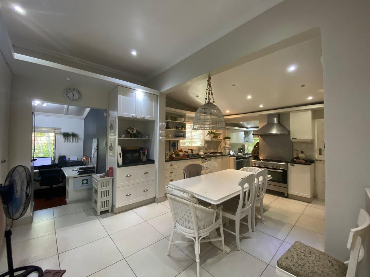 House for sale in St Lucia, KwaZulu Natal, 2045 m²