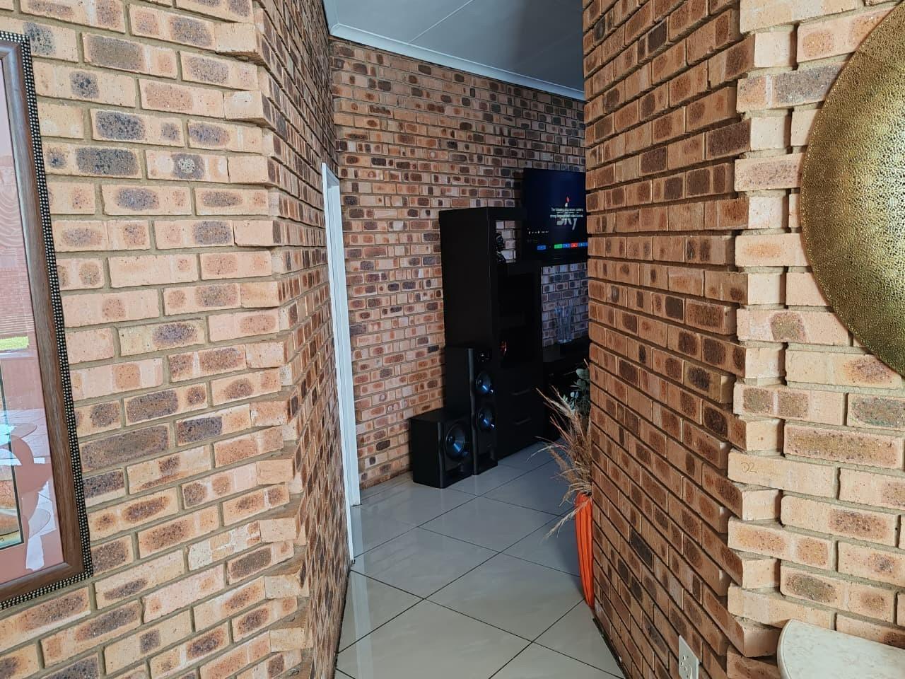 The Orchards, Akasia Gauteng