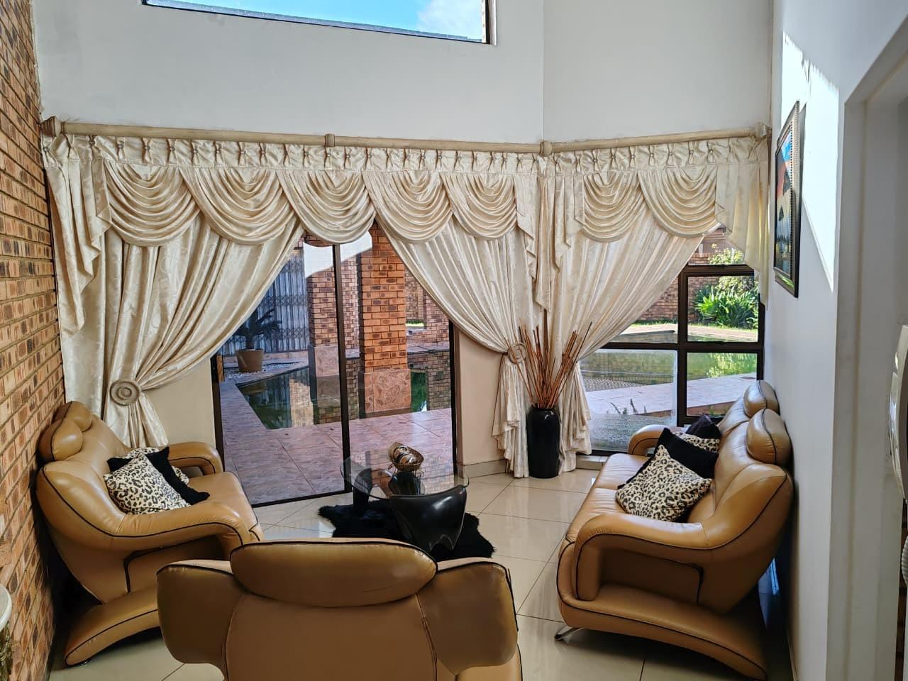 The Orchards, Akasia Gauteng