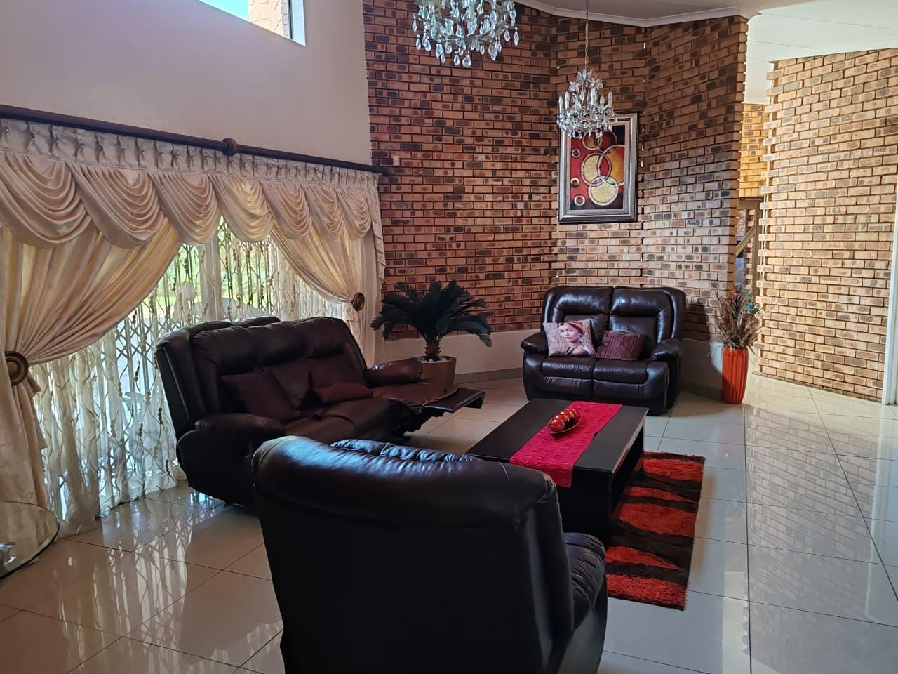 The Orchards, Akasia Gauteng