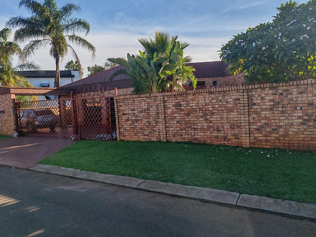 The Orchards, Akasia Gauteng
