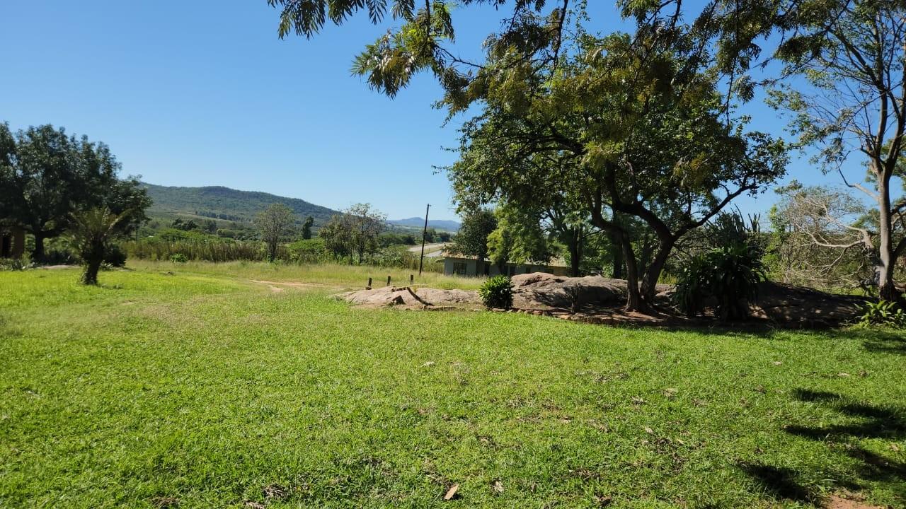 9ha next to N4 with easy entrance, Ideal for Transport (trucks) and Hospitality Industry.