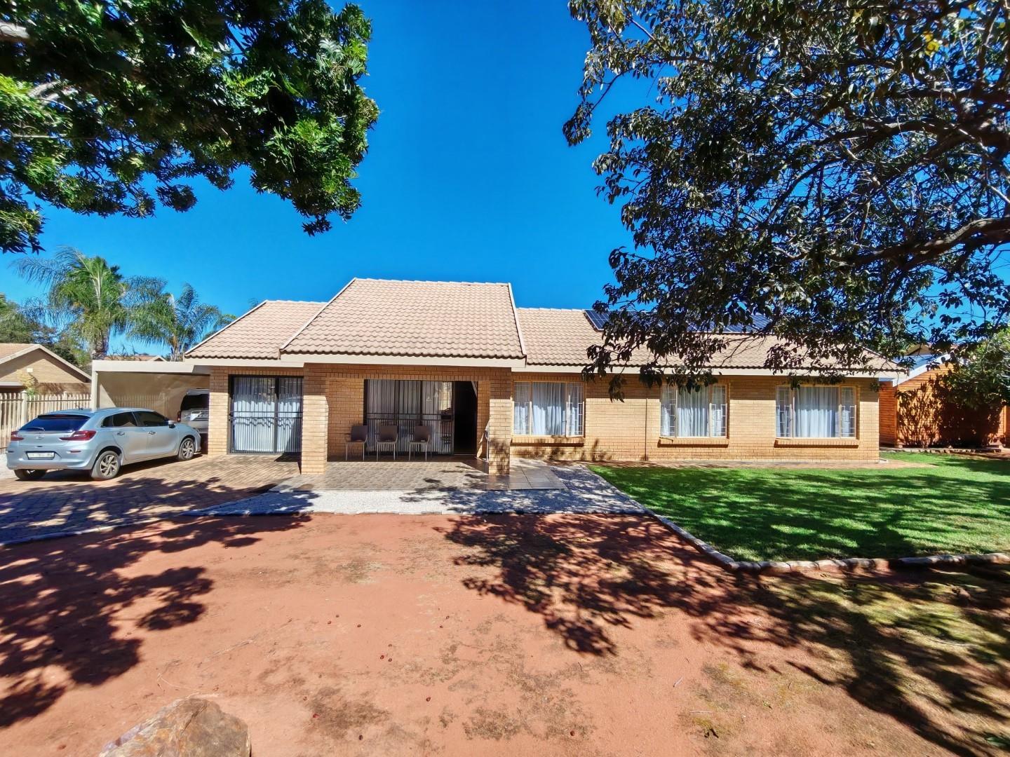 UNDER OFFER Beautifully Maintained 3-Bedroom Townhouse for sale in a Secure, Well-Managed Complex