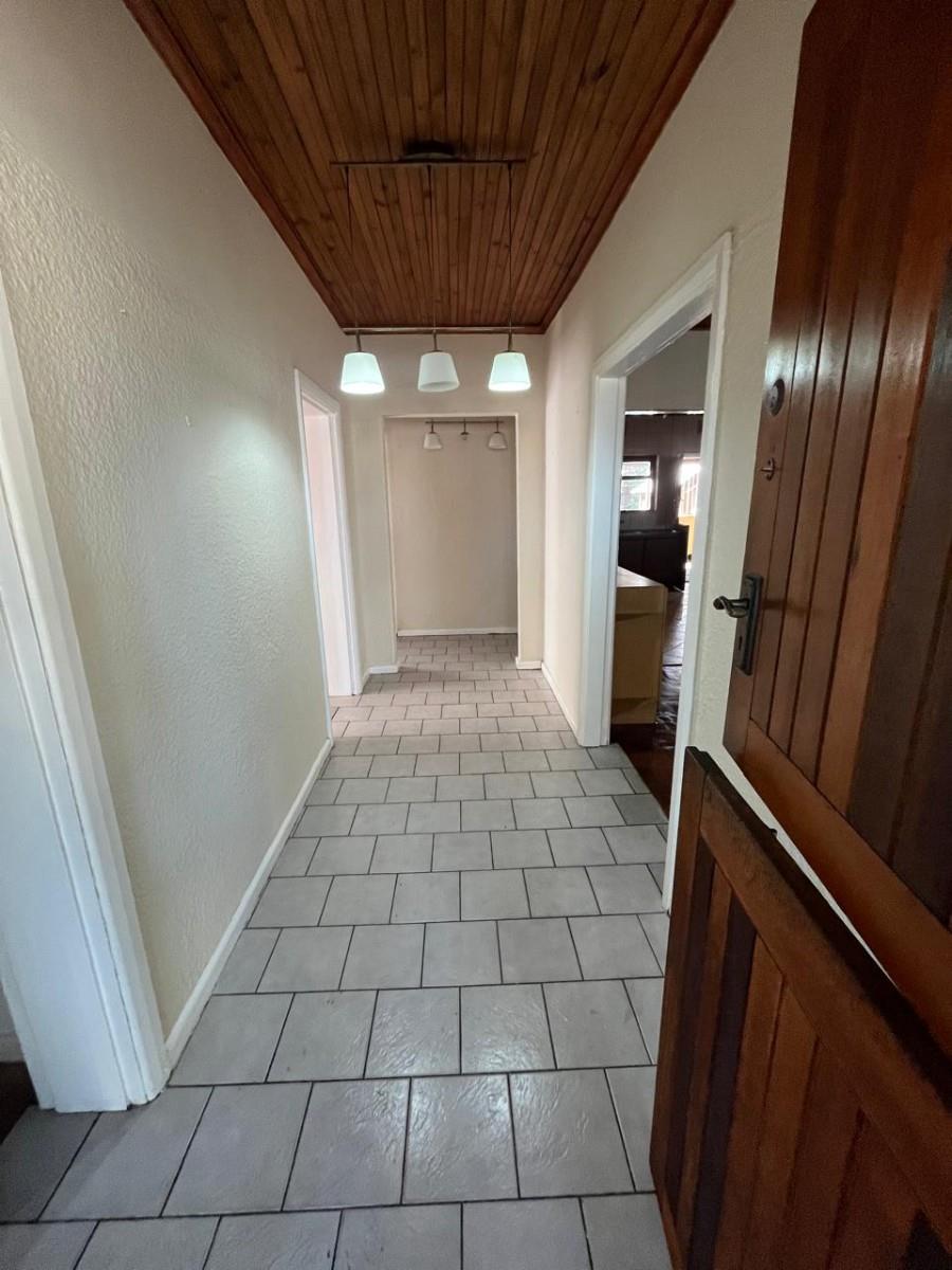 Spacious Family Home with Income-Generating Potential in Glenlily, Goodwood!
