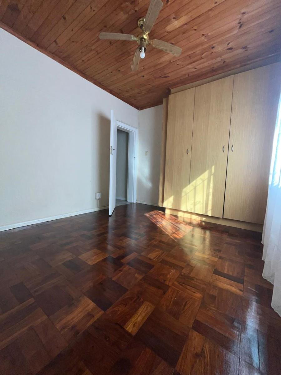 Spacious Family Home with Income-Generating Potential in Glenlily, Goodwood!