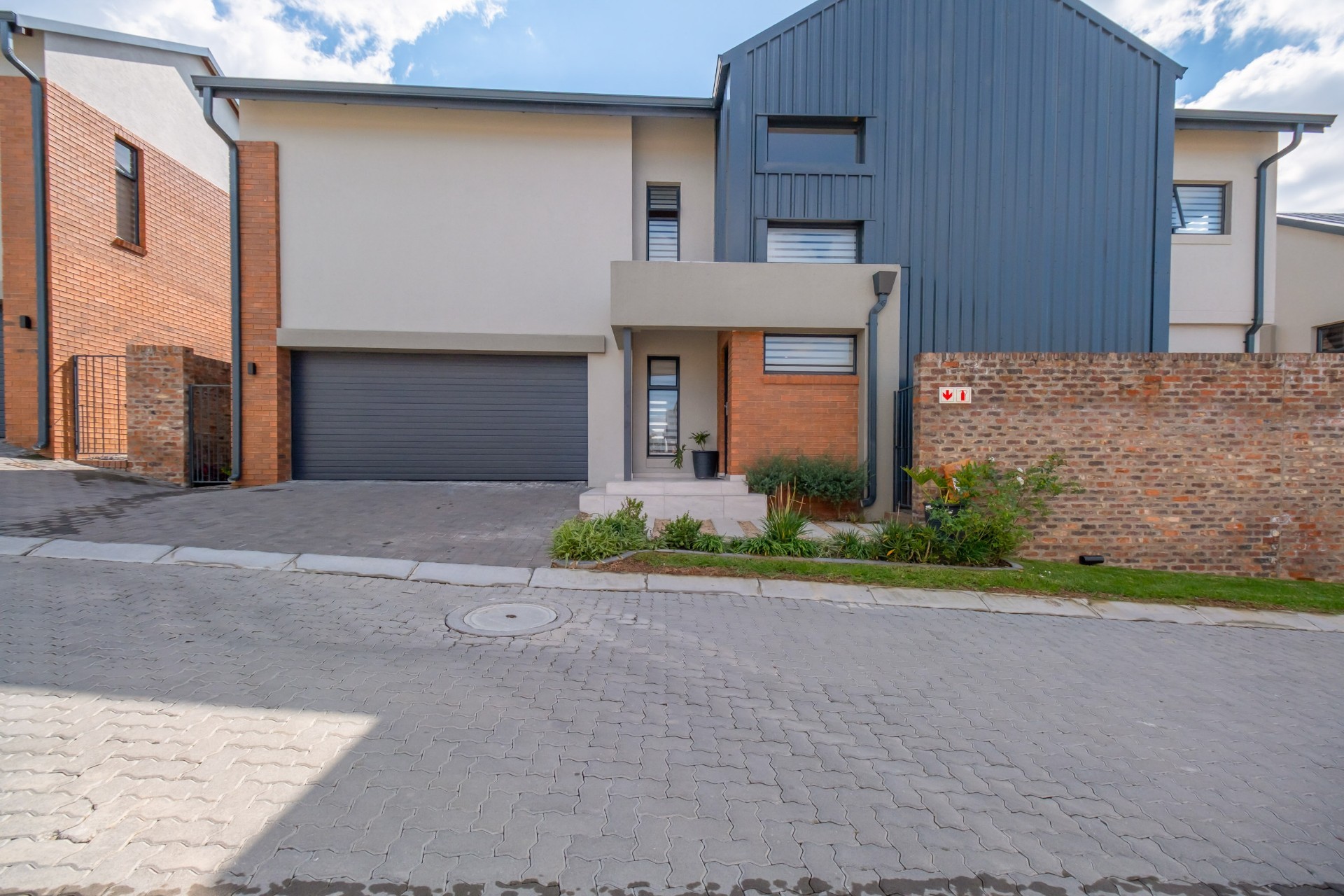 Elegant Luxury Home in Prestigious Secure Estate - Carlswald, Midrand