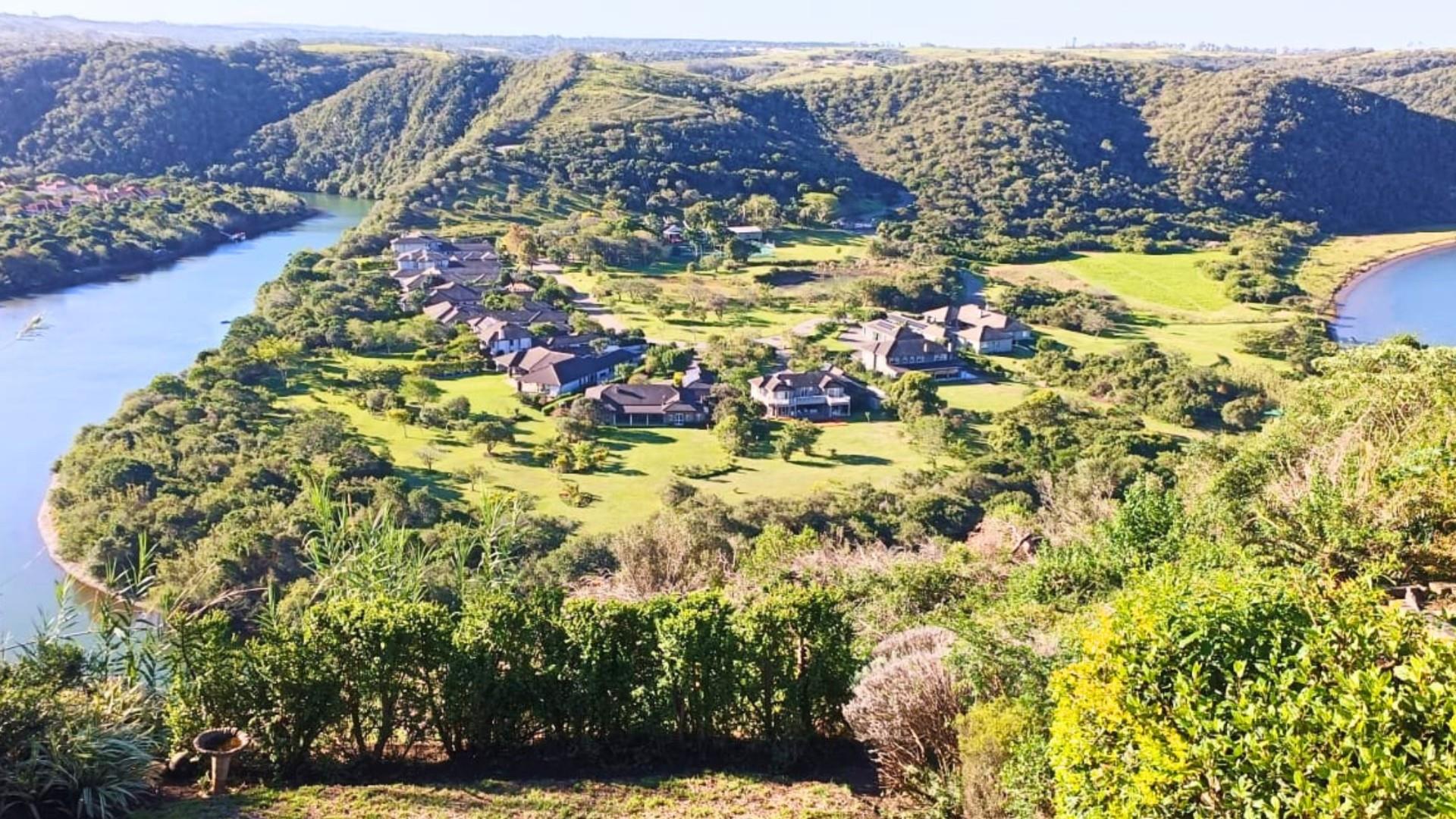 Beautifully Designed Cluster Home in Sought-After Gonubie View