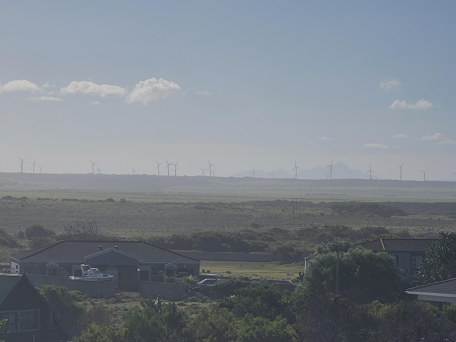 Spectacular westerly views in Paradise Beach