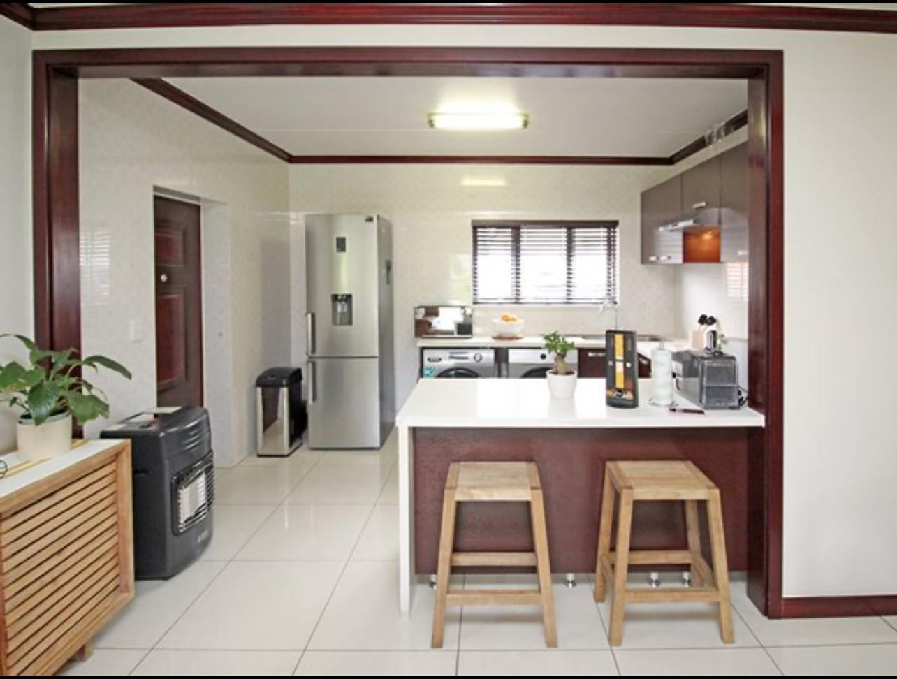 2 bedroom Apartment For Sale in Summerset, Midrand