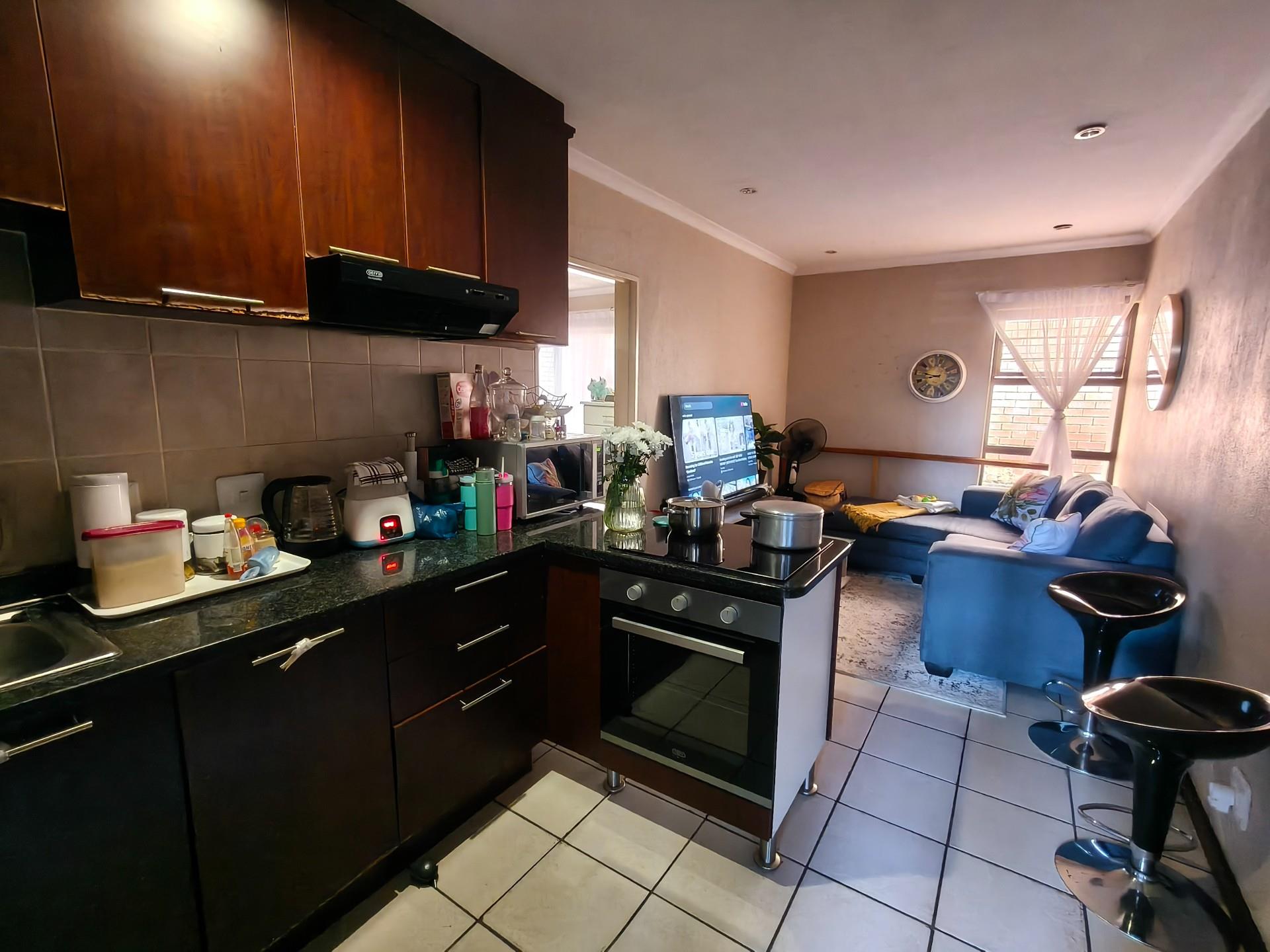 Apartment For Sale in Nelspruit Central, Nelspruit