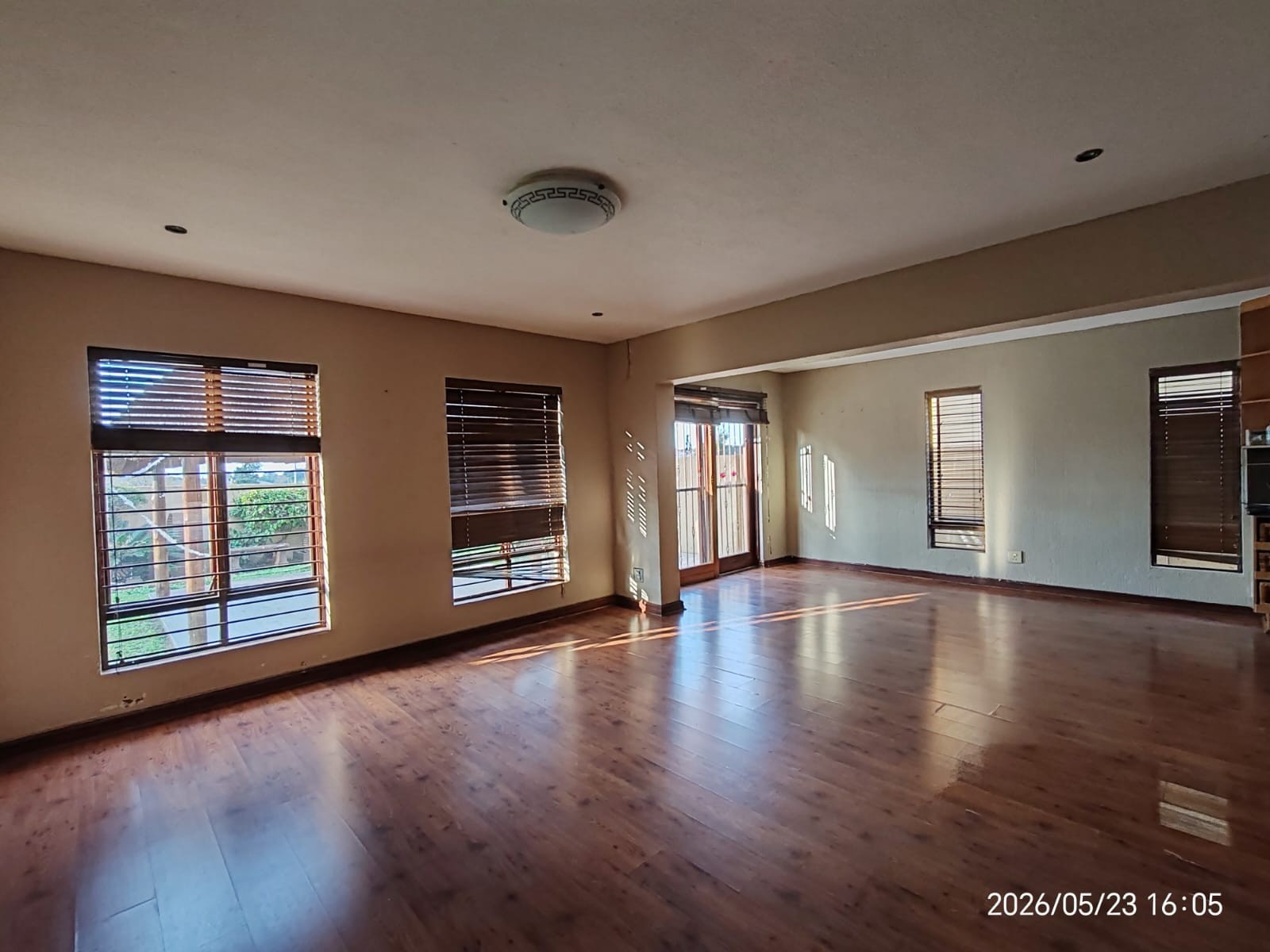 3 bedroom townhouse to rent in Carlswarld