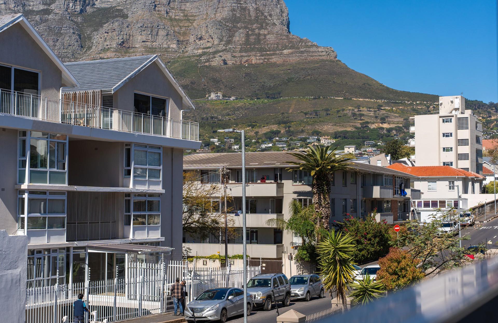 Apartment for sale in Tamboerskloof, Cape Town, 15 Buitenhof, Buitenhof, 252 Upper Buitengracht Street, Tamboerskloof, Cape Town, Western Cape, 84 m²