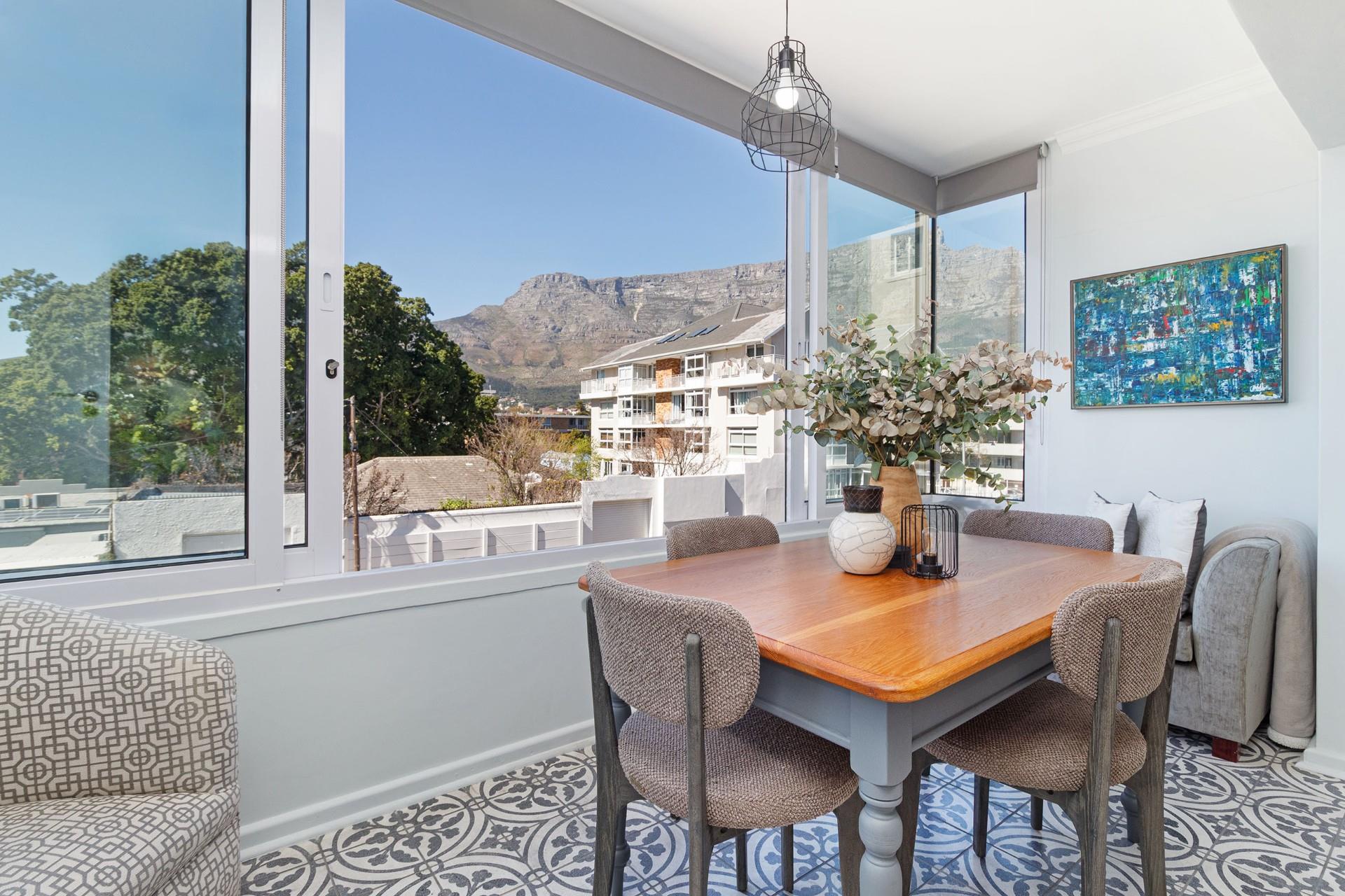 Apartment for sale in Tamboerskloof, Cape Town, 15 Buitenhof, Buitenhof, 252 Upper Buitengracht Street, Tamboerskloof, Cape Town, Western Cape, 84 m²