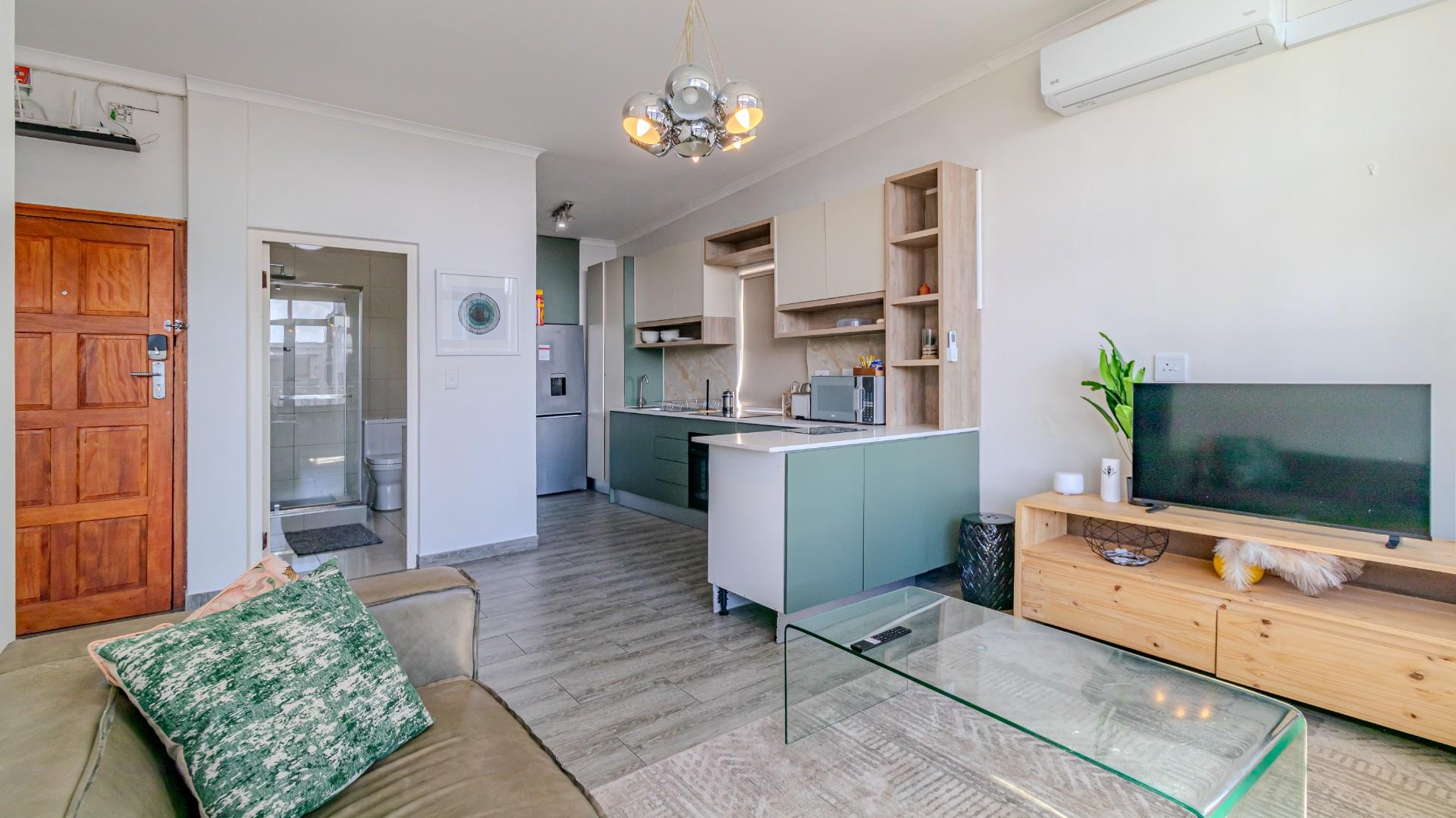 Apartment To Rent in Cape Town City Centre, Cape Town