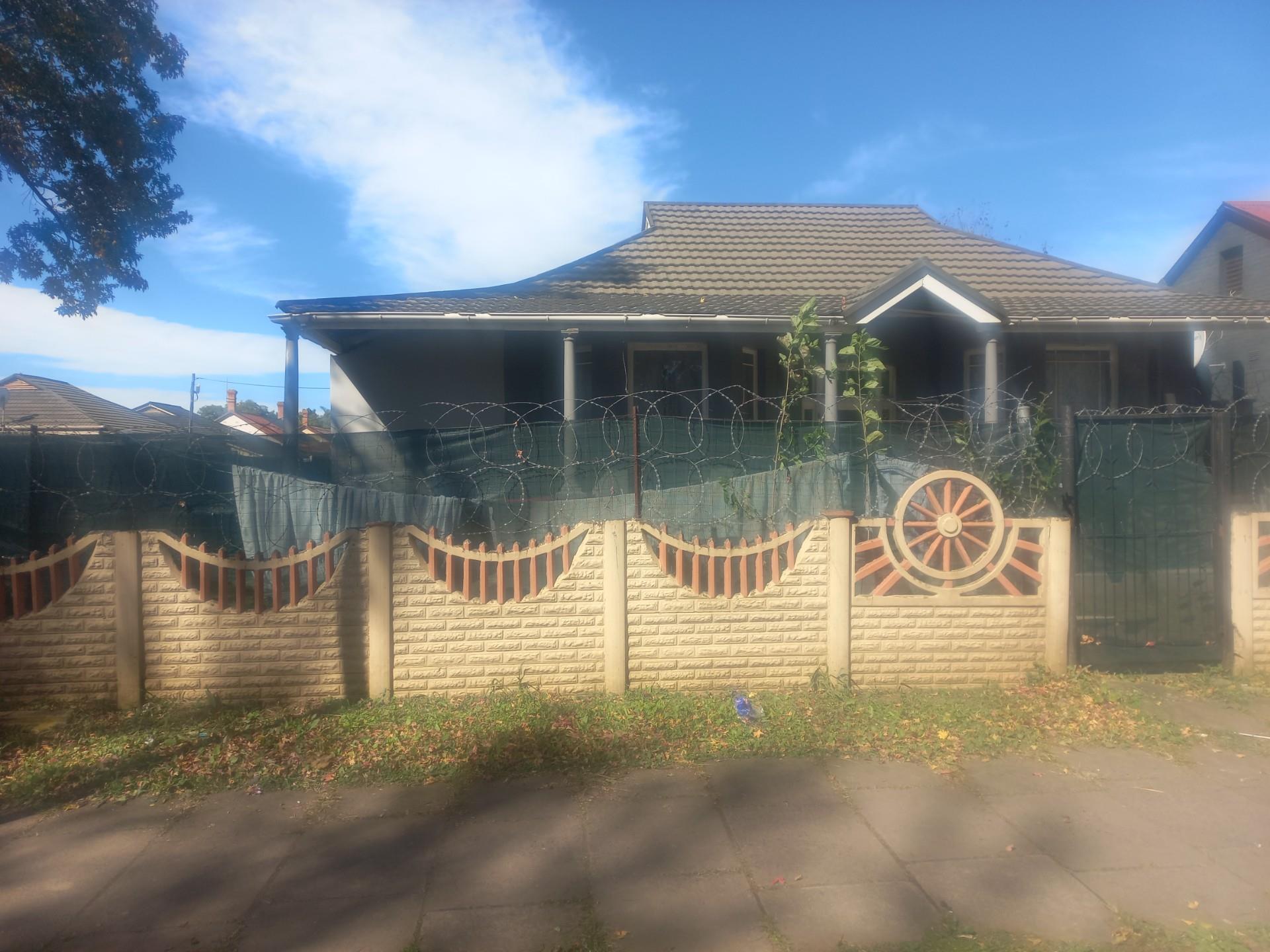 Cluster For Sale in Pietermaritzburg Central, Pietermaritzburg, KwaZulu Natal