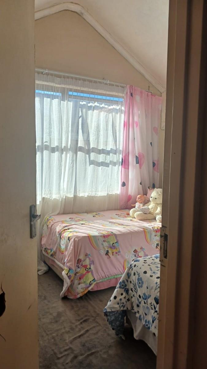 2 Bedroom Duplex Apartment in Brackenfell
