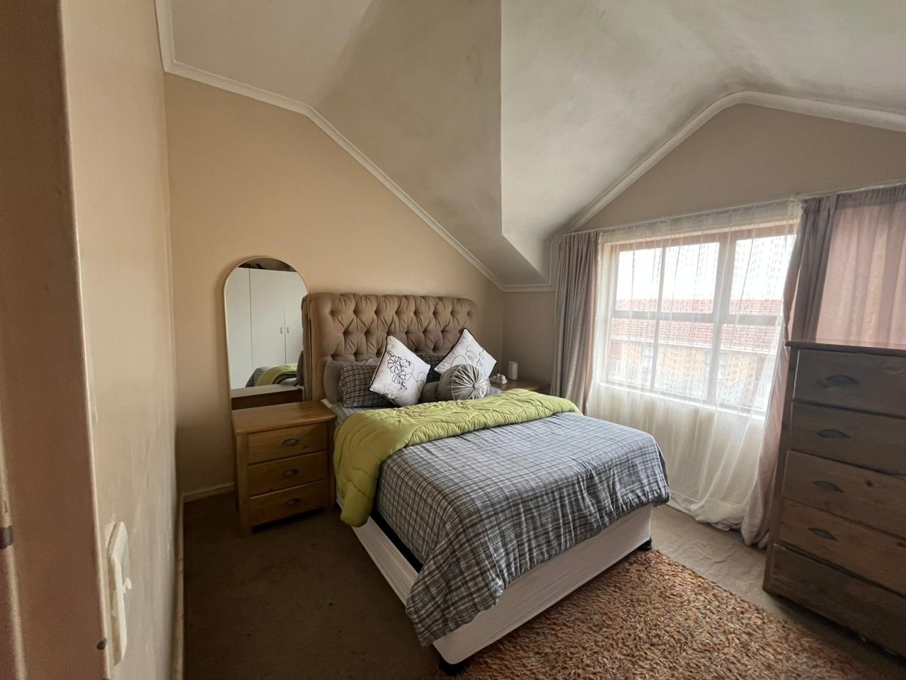 2 Bedroom Duplex Apartment in Brackenfell