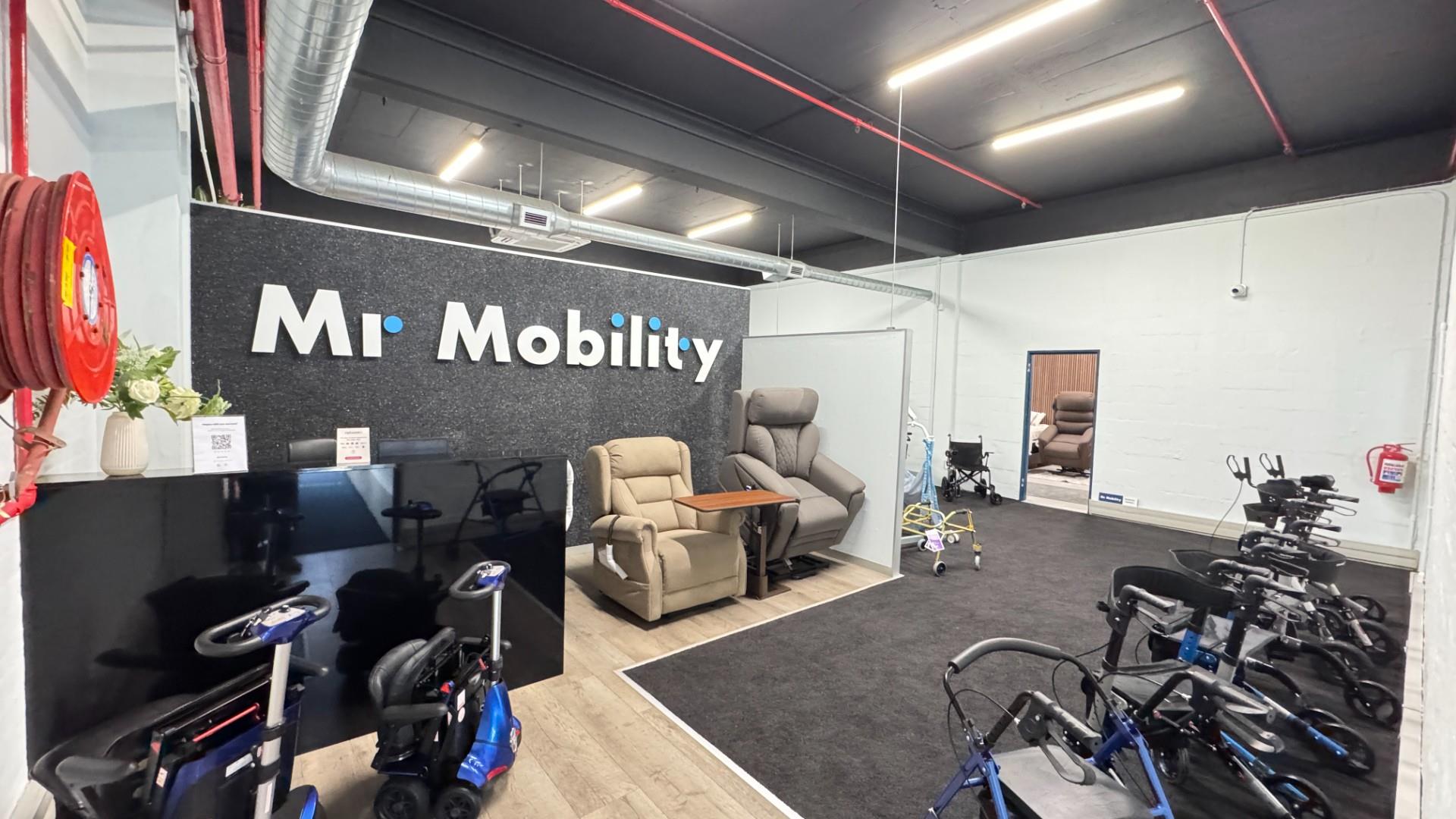 850m² Industrial Property To Let in Paarden Eiland, Cape Town