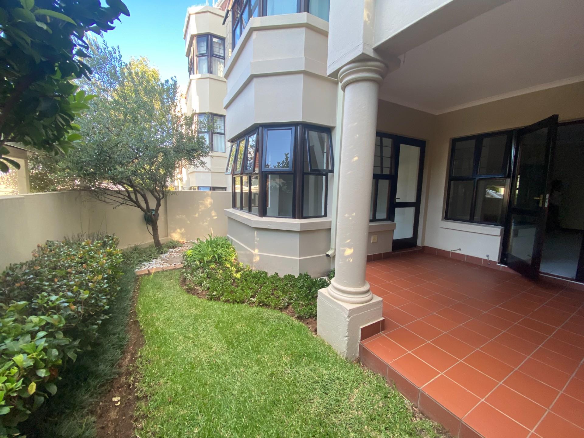 Ground Floor Apartment To Rent in Bryanston, Sandton