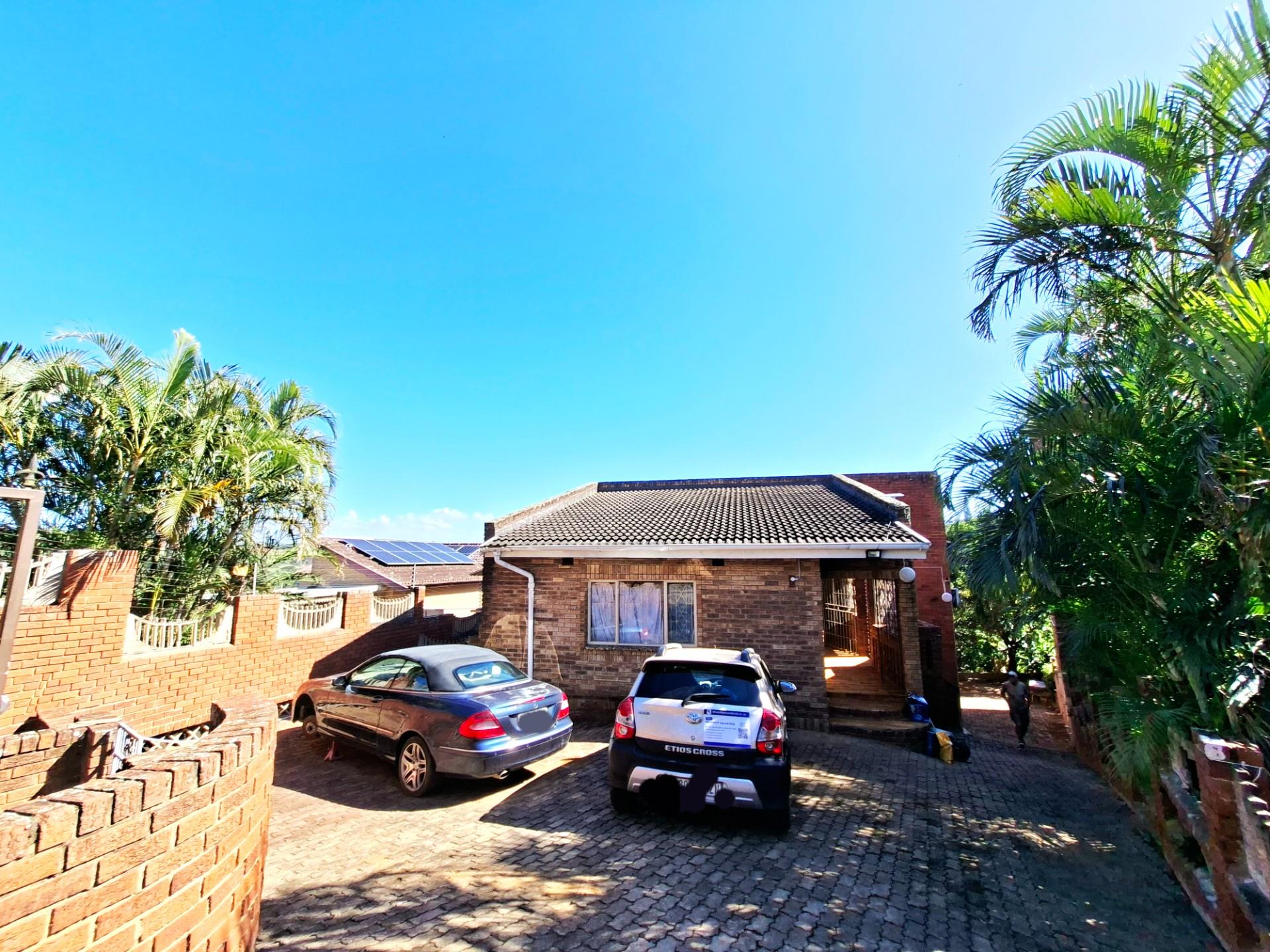 Spacious 3 bedroom home To Rent in La Mercy, KZN - Pet Friendly