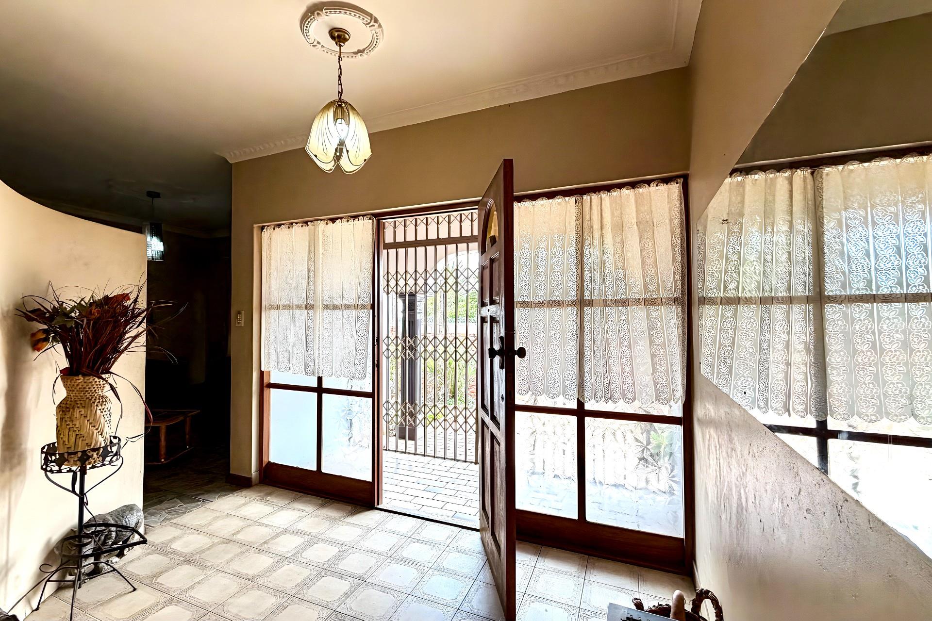 Corner Property in Jubilee Park | Listed by Danté Koen, eXp Realty